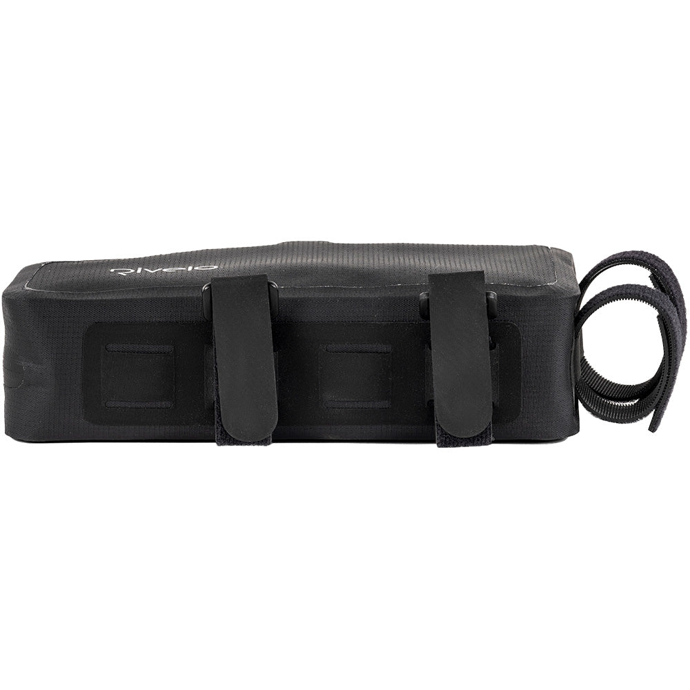 Clifton 0.8L Top Tube Bag (Black) (studio)
