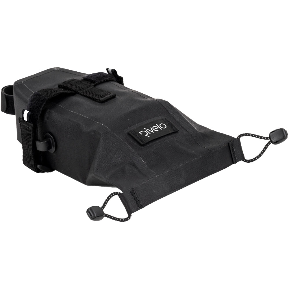 Dawlish 0.6L Saddle Bag (Black) (studio)