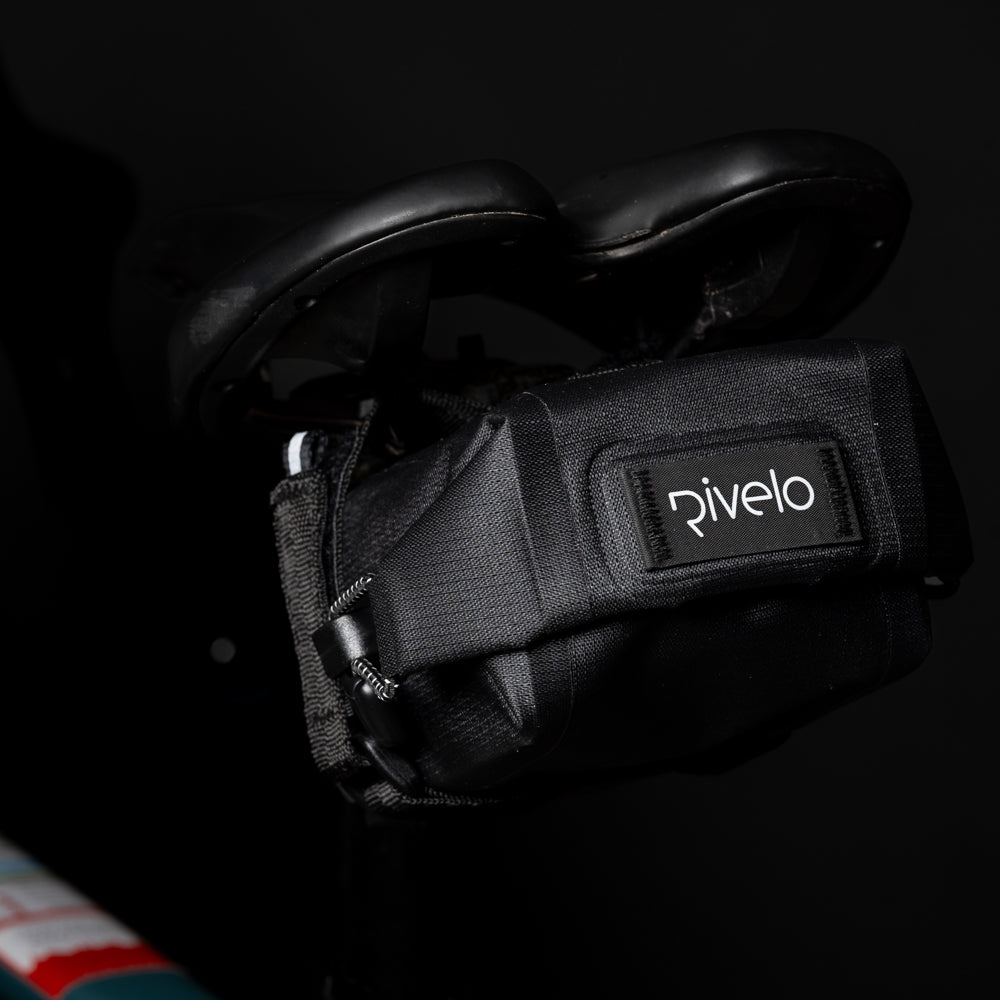 Dawlish 0.6L Saddle Bag (Black)
