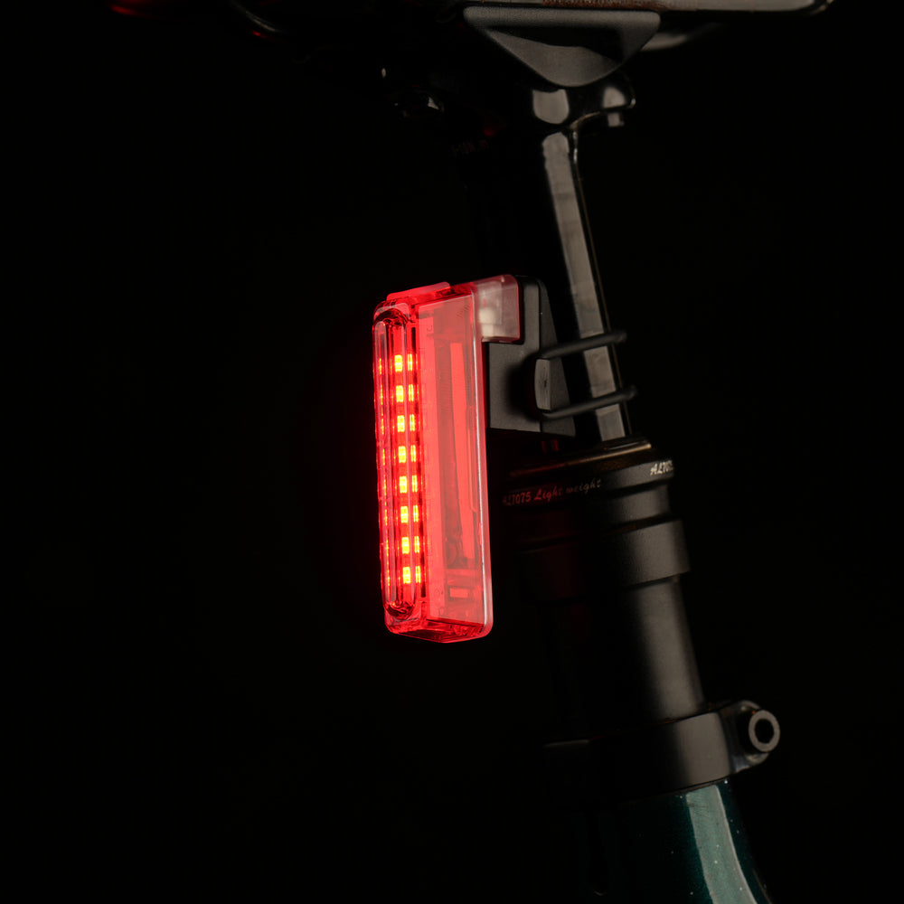 Rivelo Dunwich 30 Rear Bike Light (Black)