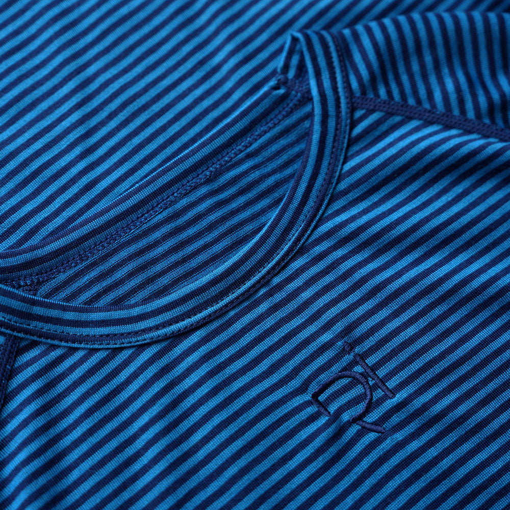 Rivelo Mens Hathersage Merino Blend Long Sleeve Base Layer (Teal/Navy)