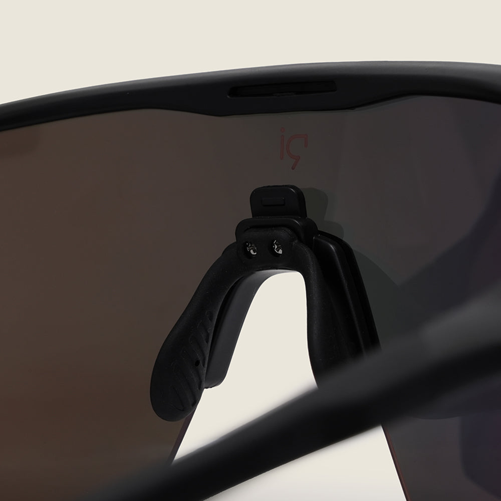 Uist Sunglasses (Matt Black/Red Mirror)