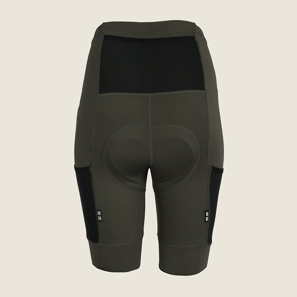 Womens Ranmore Cargo Shorts (Deep Depths) (studio)