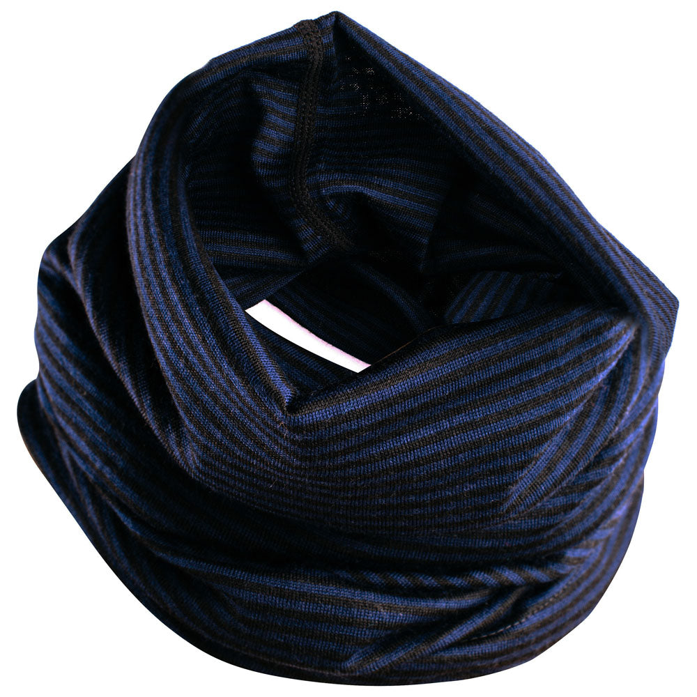 Rivelo Brockham Merino Blend Neck Warmer (Navy/Black) (studio)