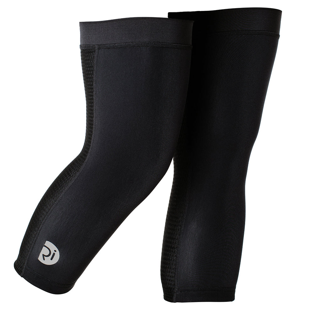 Rivelo Hainworth Knee Warmers (Black) (studio)