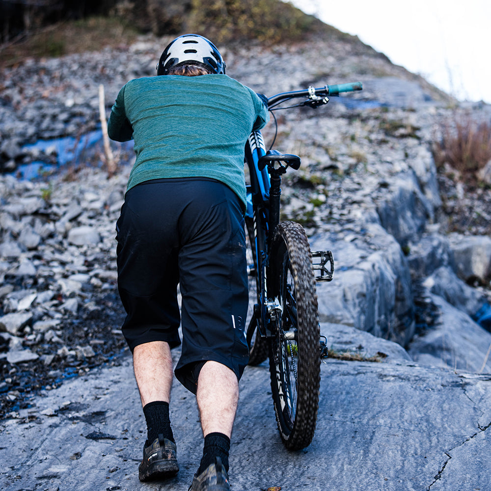 Rivelo Mens Cannock MTB Shorts (Black)