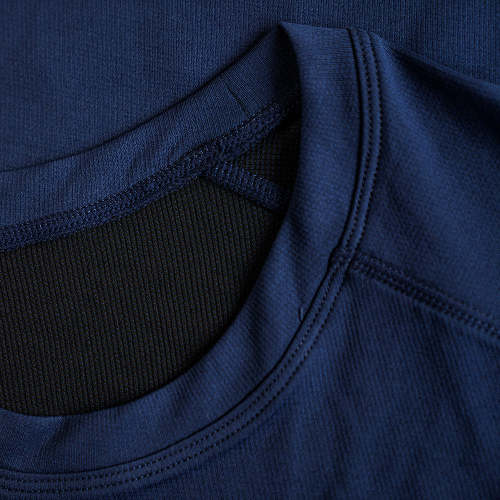 Rivelo Mens Trevinca Base Layer Tech T-Shirt (Navy/White)