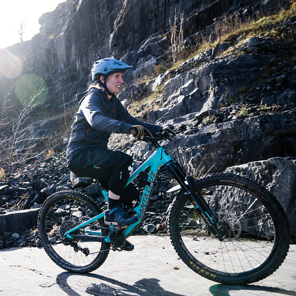Rivelo Womens Ciaran MTB Shorts (Black)