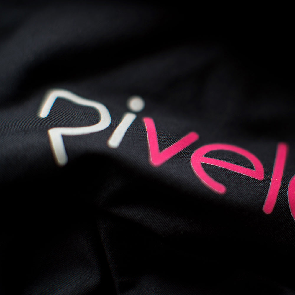 Rivelo Womens Ranmore Shorts (Black/Magenta)