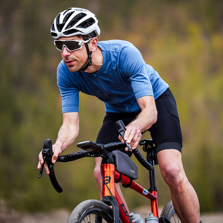 Mens Cranbrook SS Merino Blend Jersey (Airforce) (model: joe)