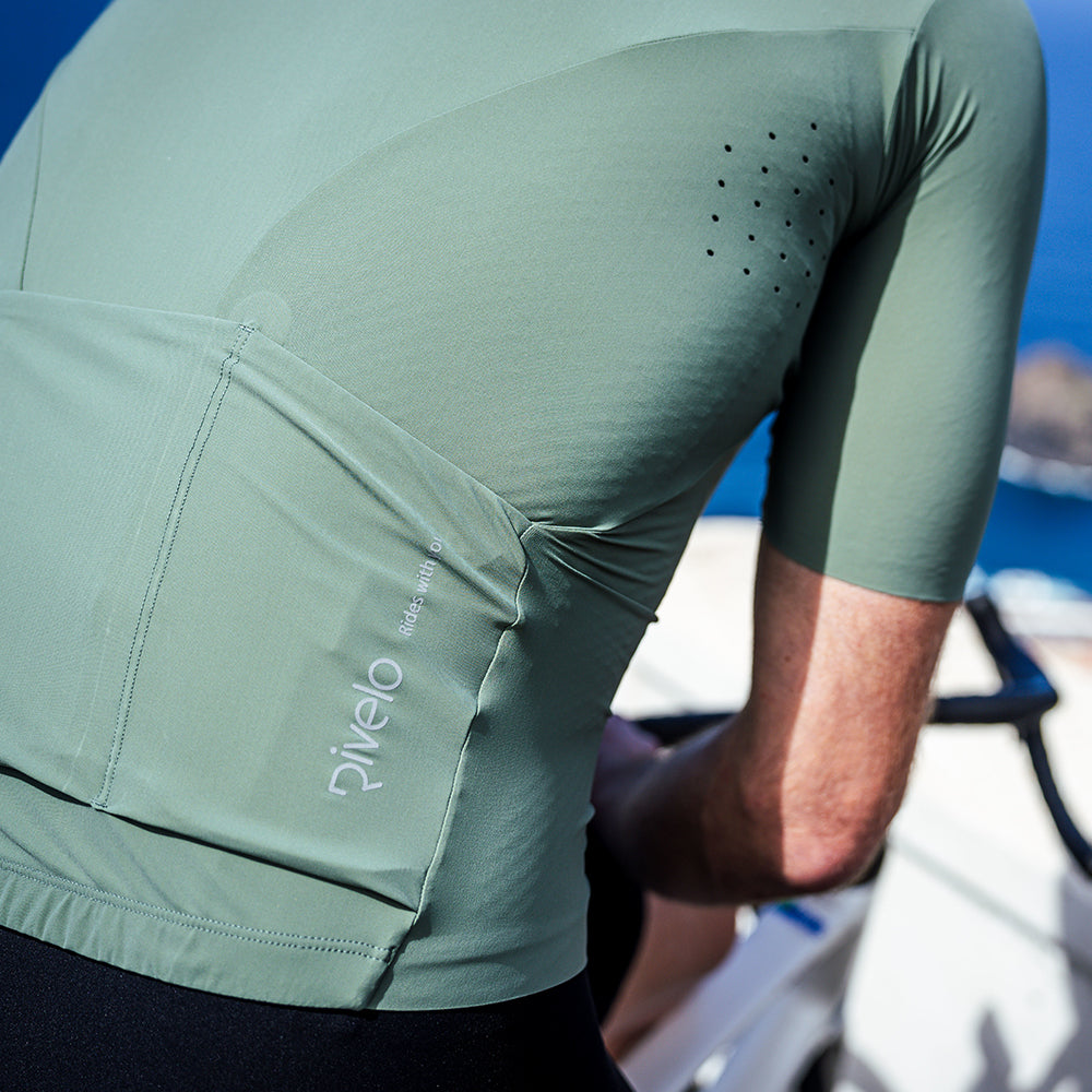 Mens Finestre Race Jersey (Sage) (model: barnaby)