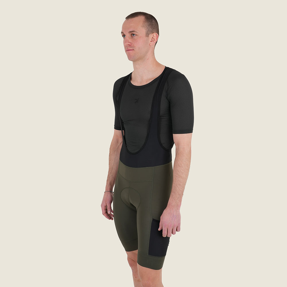 Mens Honister Cargo Bib Shorts (Deep Depths) (model: barnaby)