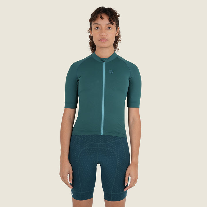 Womens Bathford Essential SS Jersey (Petrol/Teal) (model: sarah)