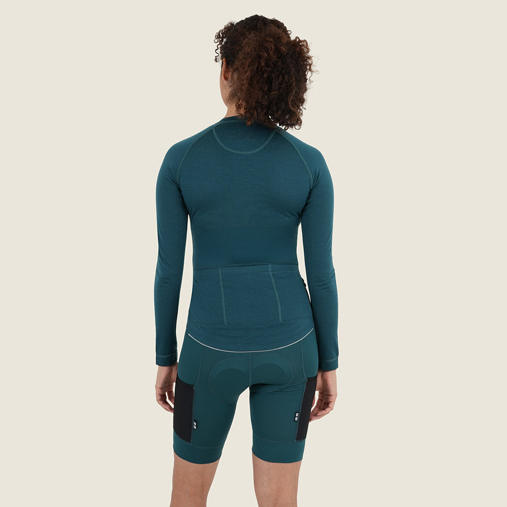 Womens Cranbrook Merino Blend LS Jersey (Petrol) (model: sarah)