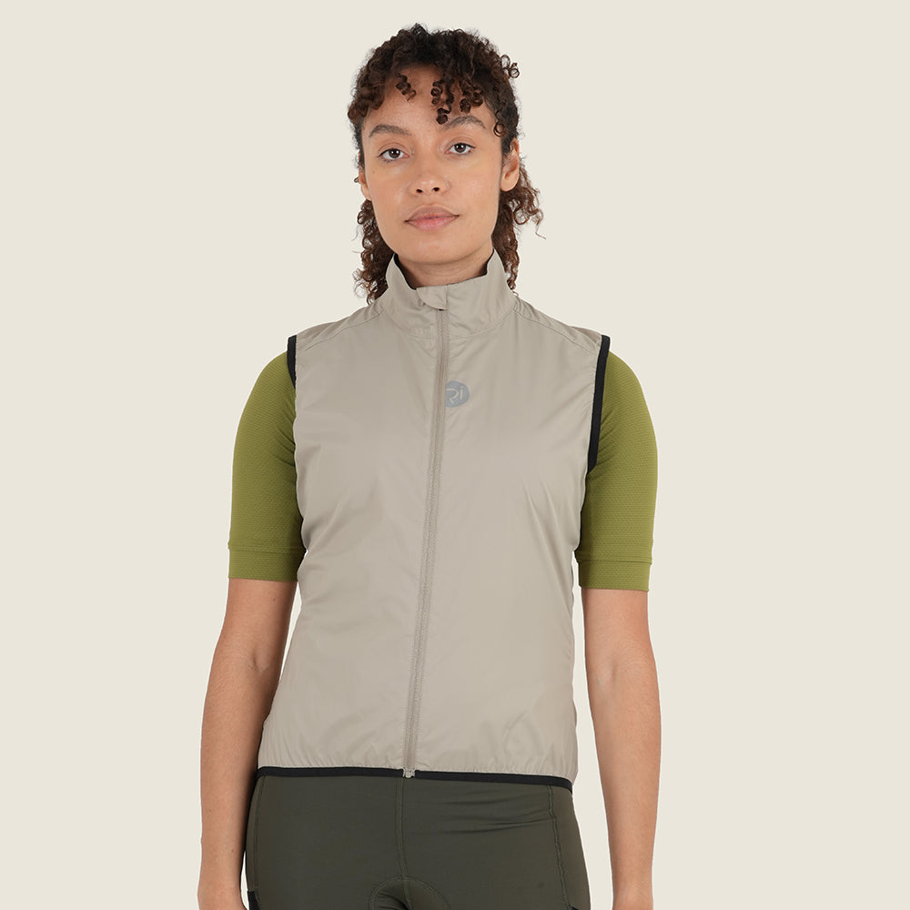 Womens Haresfield II Packable Windproof Gilet (Vintage Grey) (model: sarah)