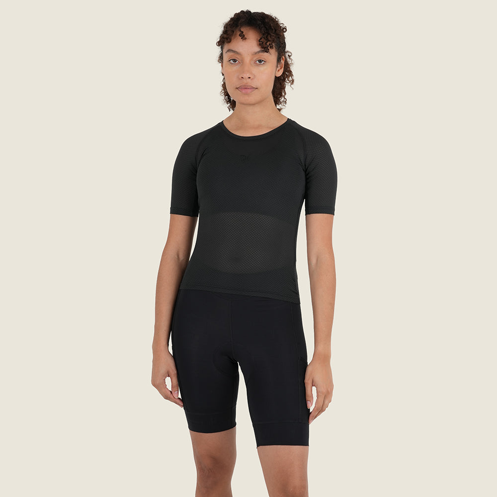 Womens Idrigill Mesh SS Base Layer (Black) (model: sarah)