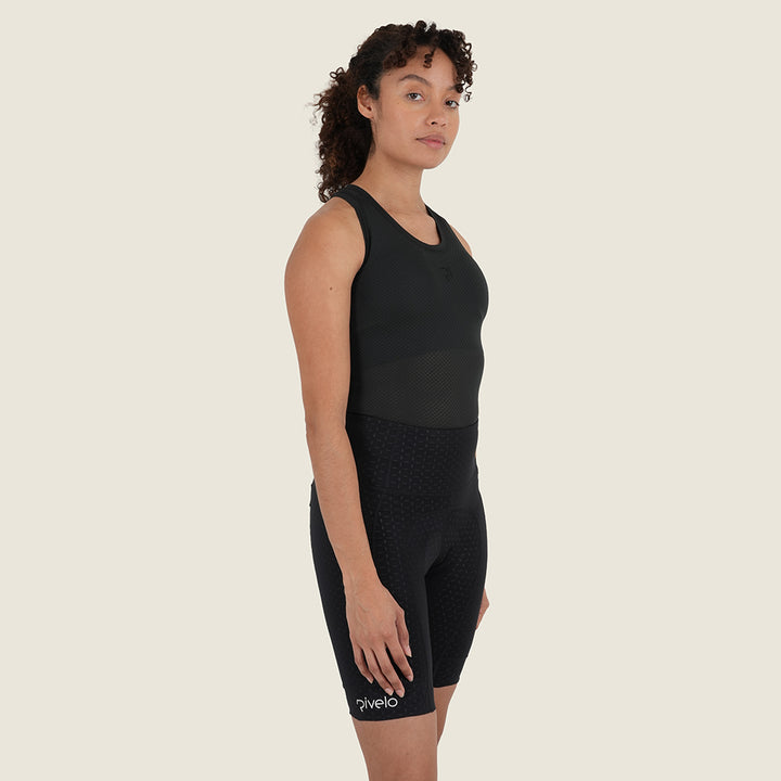 Womens Kilmore Mesh Vest Base Layer (Black) (model: sarah)