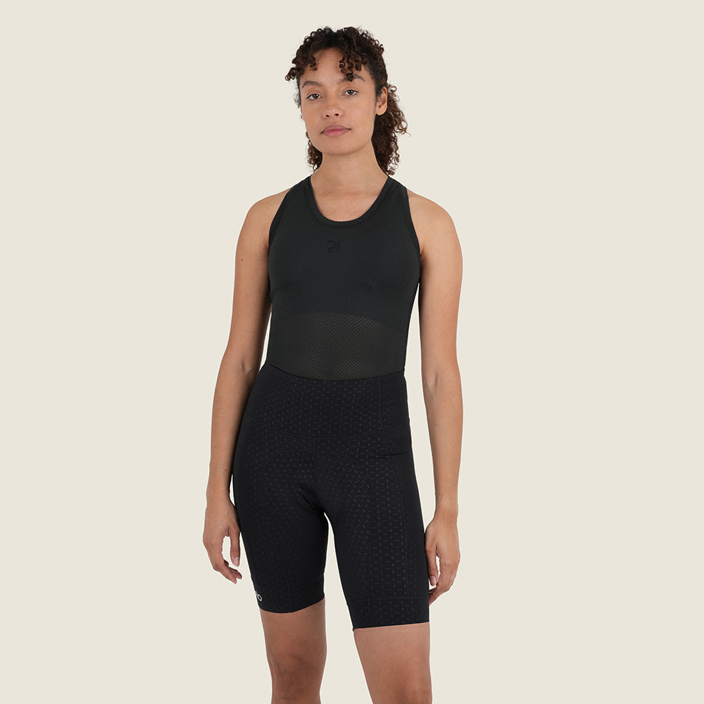 Womens Kilmore Mesh Vest Base Layer (Black) (model: sarah)