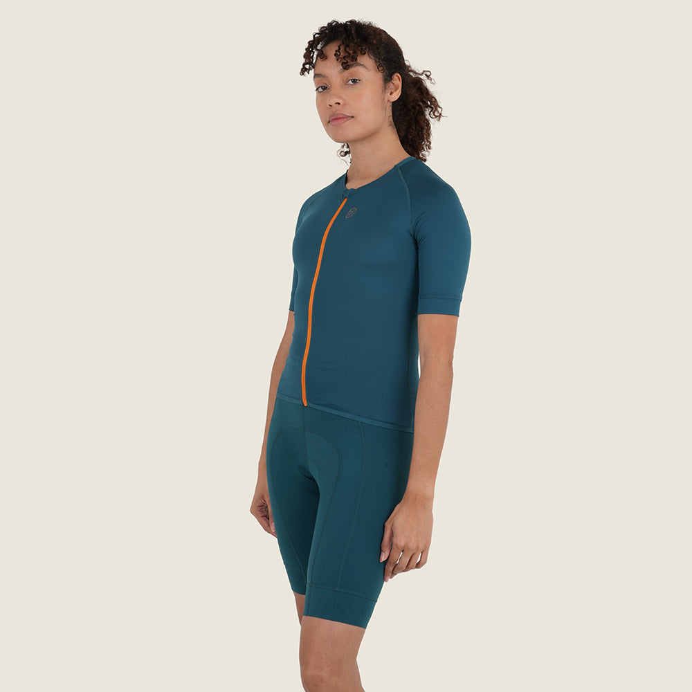 Womens Lowther Essential Lightweight SS Jersey (Petrol/Desert Sun) (model: sarah)