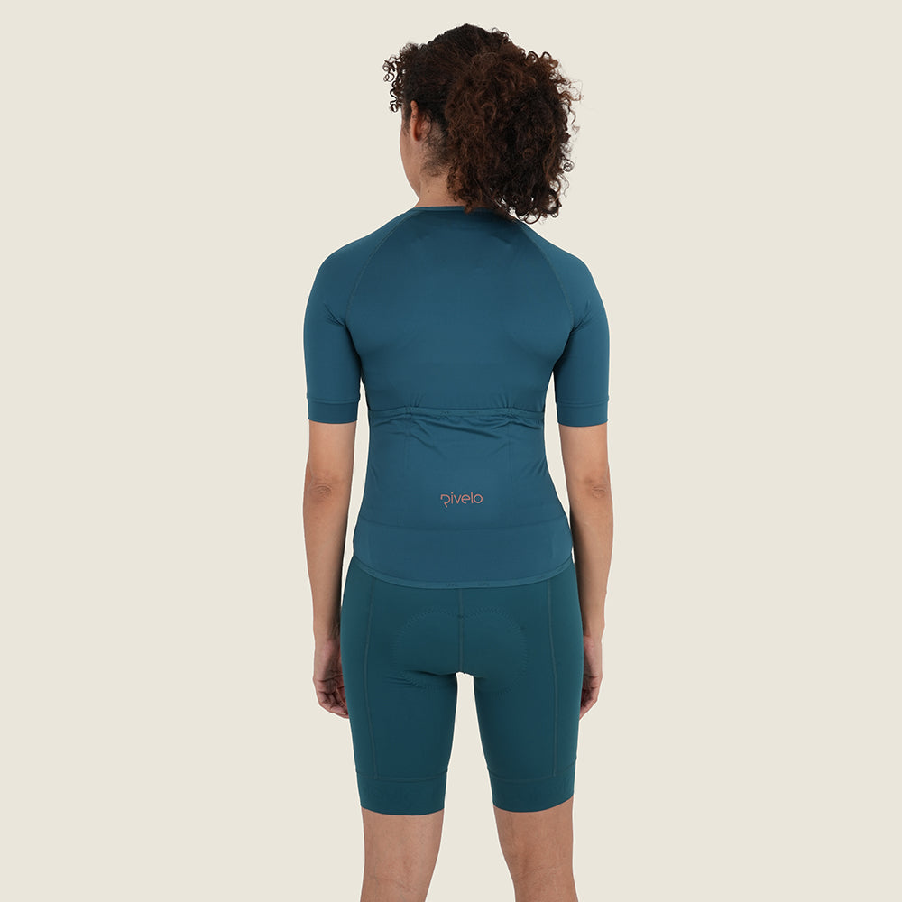 Womens Lowther Essential Lightweight SS Jersey (Petrol/Desert Sun) (model: sarah)