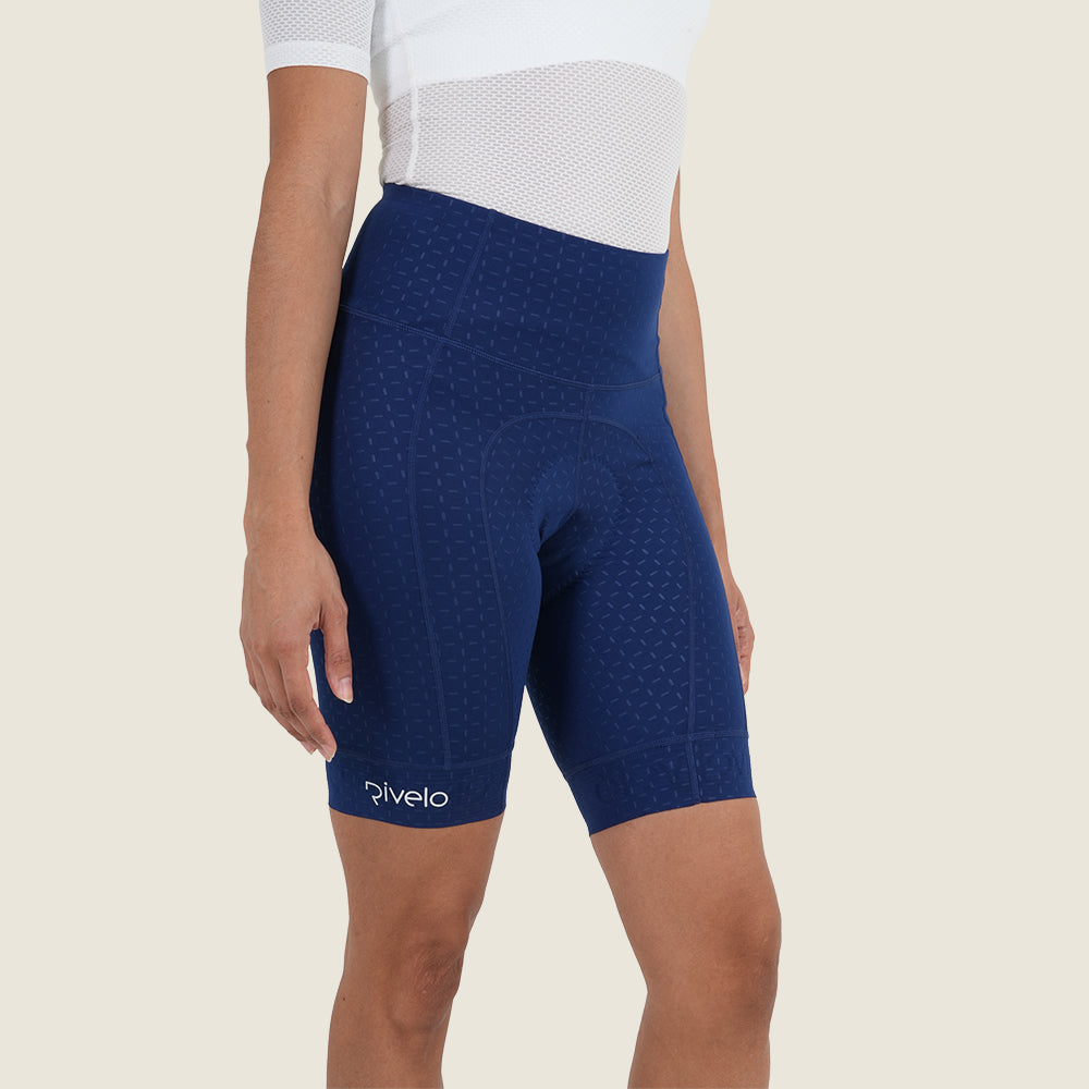 Womens Raasay Essential Lightweight Shorts (Navy) (model: sarah)