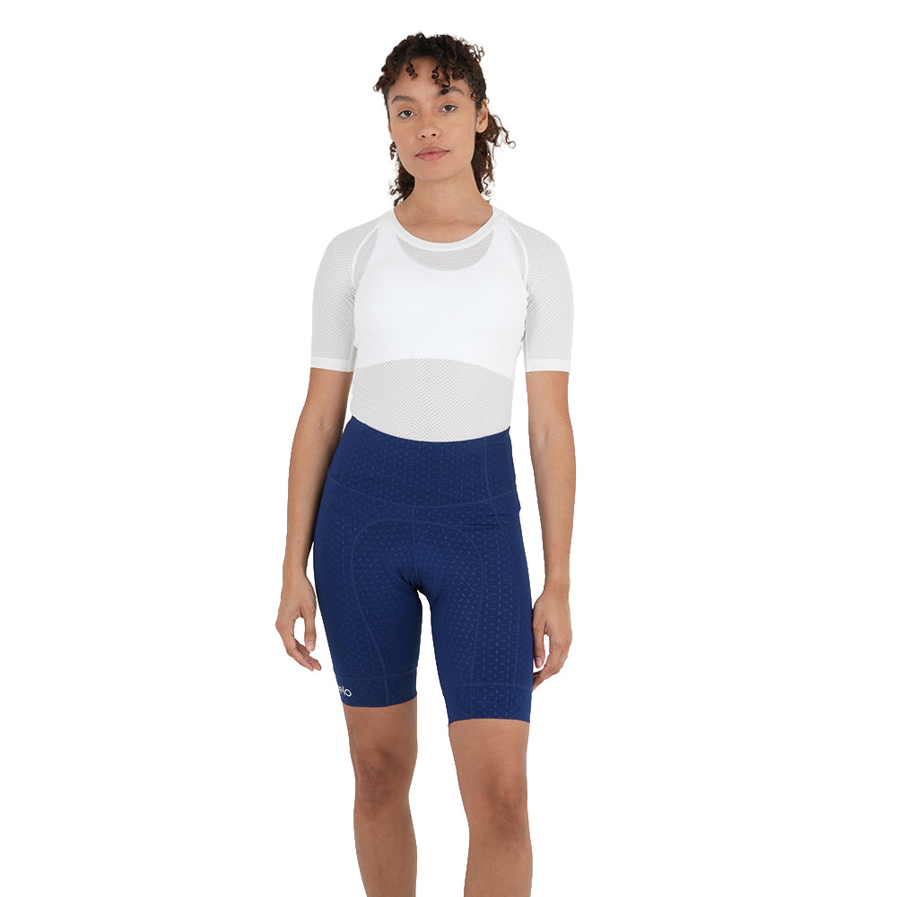 Womens Raasay Essential Lightweight Shorts (Navy) (model: sarah)