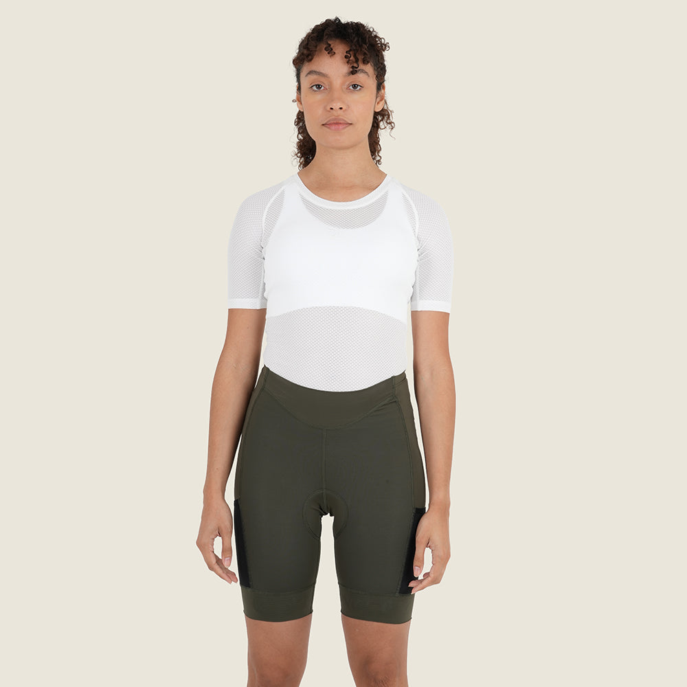 Womens Ranmore Cargo Shorts (Deep Depths) (model: sarah)