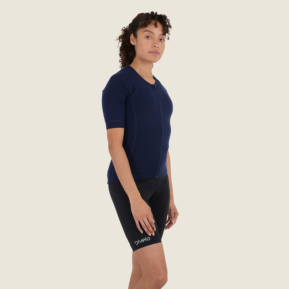 Womens Rowlands Merino Blend Lightweight SS Jersey (Navy) (model: sarah)
