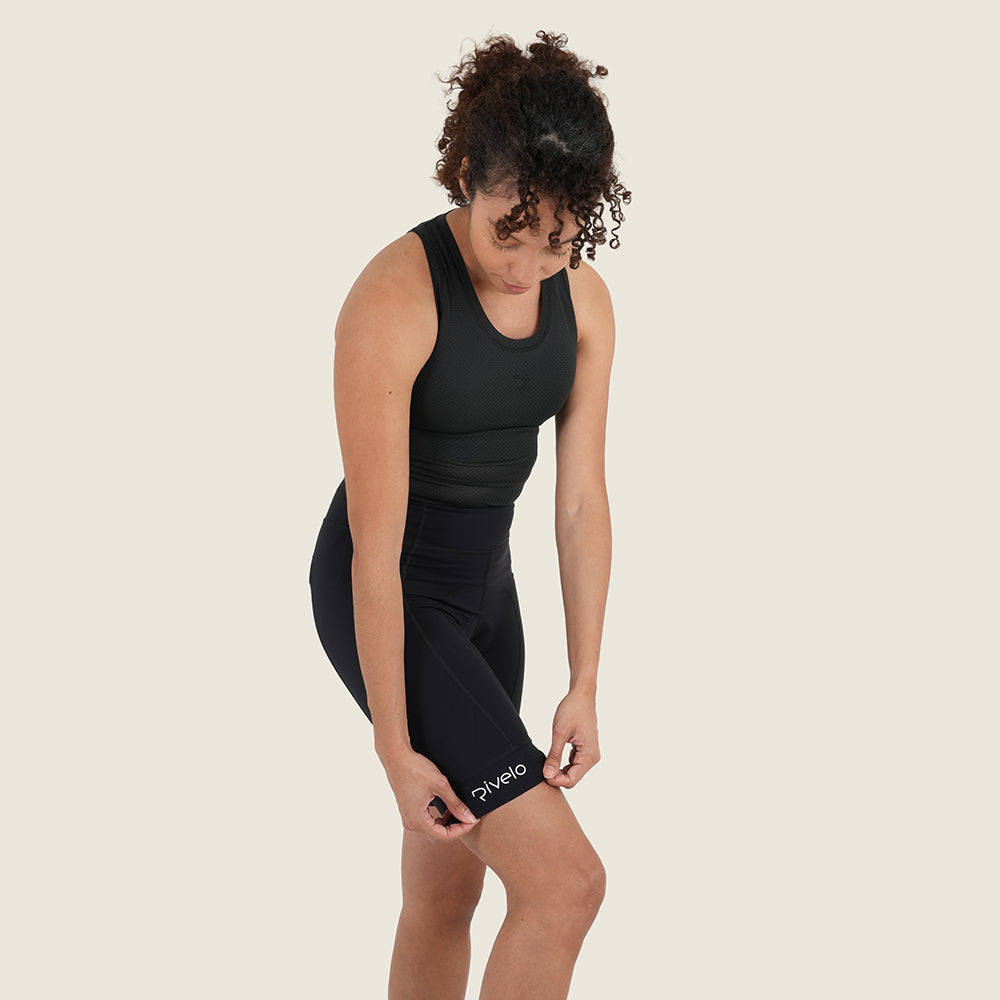 Womens Staffin Essential Shorts (Black)