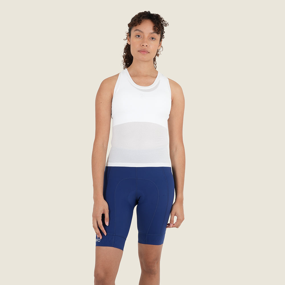 Womens Staffin Essential Shorts (Navy) (model: sarah)
