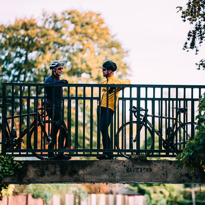 Rivelo Mens Cairnwell High Performance Rain Jacket (Yellow/Navy)