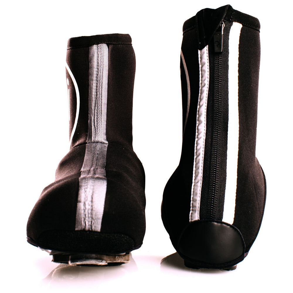 Rivelo Sawyers Overshoes (Black/White) (studio)