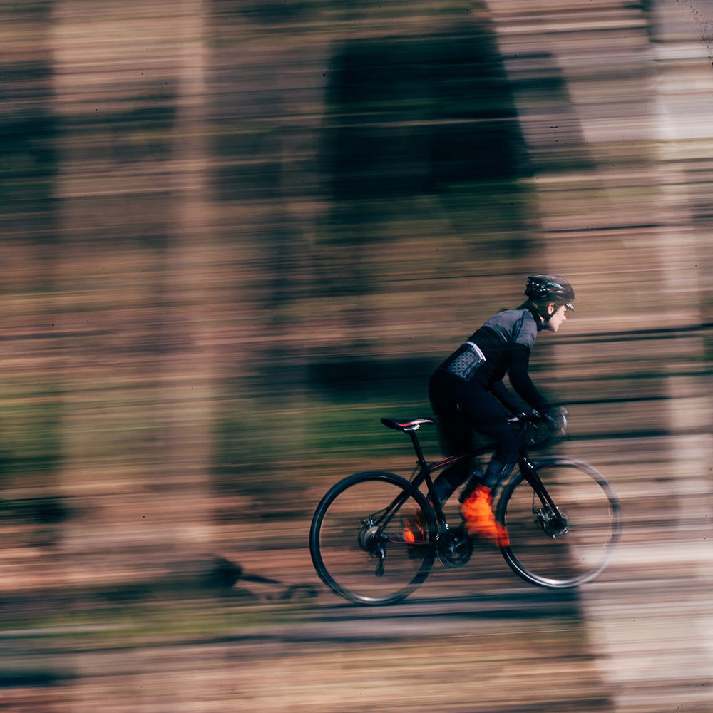 Rivelo | Womens Alderbrook Merino Blend Long Sleeve Jersey (Black/Charcoal)