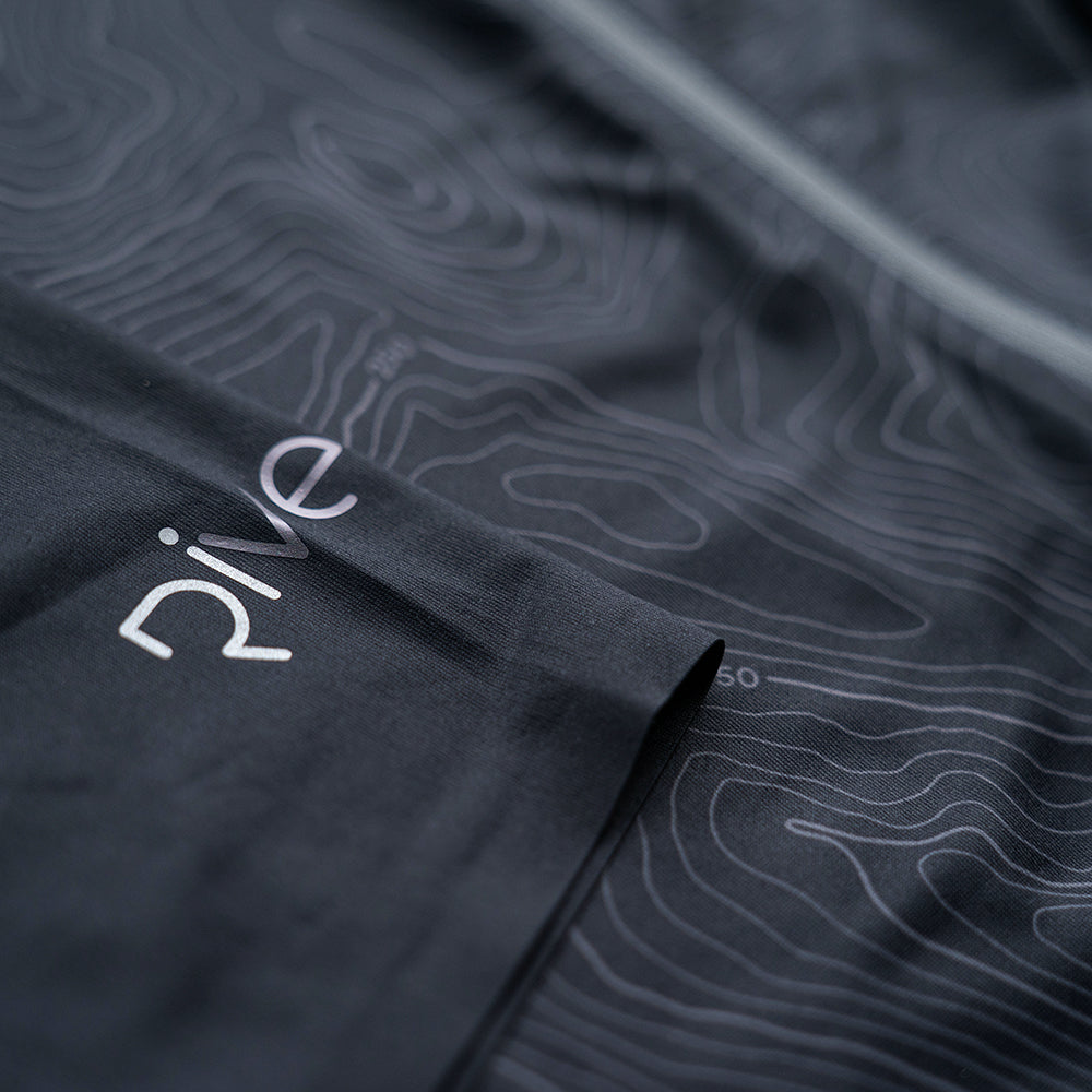 Rivelo Womens Contour Jersey (Nearly Black)