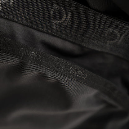 Rivelo Womens Kessock Cargo Shorts (Black/Reflective)